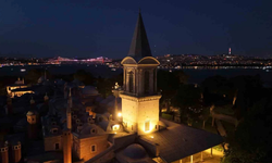 Topkapı Sarayı gece ziyaretçilerini ağırlamaya başladı