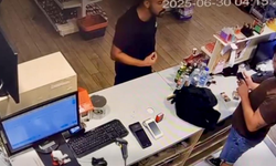 İki paket sigara için kasiyeri bıçakladılar!