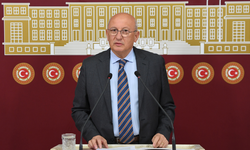CHP’li Çakırözer: “Bayram ülkemize adalet, yurttaşlarımıza huzur getirsin”