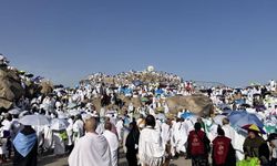 Milyonlar Arafat'ta buluştu