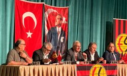 Divan başkanı Kesikoğlu oldu