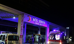 Otomobil refüje çıktı: 4 yaralı!