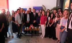 Macaristan Büyükelçisi Mátis Eskişehir'de gençlerle buluştu
