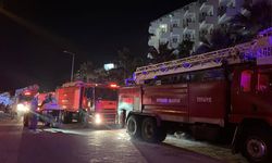 5 yıldızlı oteldeki yangında tahliye edilen 622 turist civar otellere yerleştirildi