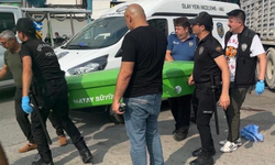 Yolun karşısına geçerken tırın çarptığı kadın hayatını kaybetti