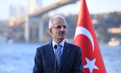 Uraloğlu: "LRIT sistemi ile Türk bayraklı gemiler her noktadan izlenebiliyor"