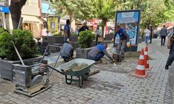 Hamam Yolu’nda kaldırımlar yenileniyor