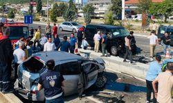 Otomobil karşı şeride geçti: Ağır yaralılar var!