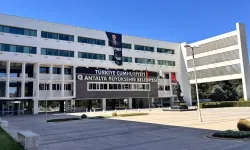 Antalya Büyükşehir Belediyesi’ne yeni operasyon: 3 gözaltı
