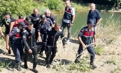 Gölete giren 2 kişi boğuldu