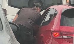 Trafikte cam silen gençler artık zorla kapıları açıp para istiyor