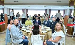 Vali Aksoy, koruyucu ailelerle bir araya geldi