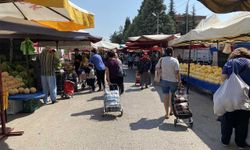 Esnaf Çarşamba Pazarı'nın taşınmasını istemiyor