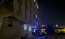 Pencereden düşen 2 buçuk yaşındaki çocuk hayatını kaybetti
