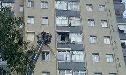 10 katlı binada yangın: 4 kişi mahsur kaldı