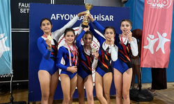 Cimnastikçiler şampiyonluğu kaptı