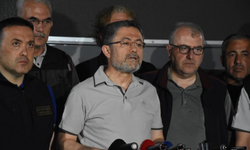 Bakan Yumaklı: Bugün 54 yangınla mücadele ettik, 3’ü sürüyor
