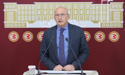 CHP’li Çakırözer: Gazeteciler 24 Temmuz’a yine gözaltı ve sansürle girdi