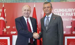 CHP Genel Başkanı Özel, Zafer Partisi Genel Başkanı Özdağ'la görüştü
