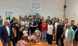 Seyitgazi'de voleybol şöleni sona erdi