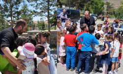 Babasından ilham aldı, çocukların yüzünü güldürüyor