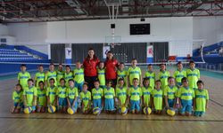 Voleybol onlarla güzel