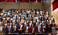 ESOGÜ Diş Hekimliği Fakültesi 2025 mezunlarını verdi