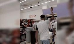 Şanlıurfa’da markette etrafa deodorant sıkan şahıs gözaltına alındı