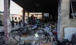 İsrail, yine insani yardım almak için bekleyen Filistinlileri vurdu