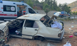 Savrulan araç takla attı: 2'si çocuk 5 yaralı