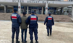 Aranan 2 kişi sınırda yakalandı
