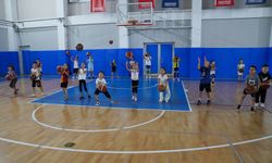 Tepebaşı’nda Çocuklar Yaz Tatillerini Spor Yaparak Geçiriyor