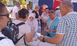 Anahtar Parti’den Taşbaşı’nda Aşure İkramı