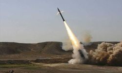 Yemen’deki Husiler İsrail’e balistik füze saldırısı düzenledi