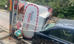 Üsküdar’da akaryakıt tankeri devrildi: 1 yaralı
