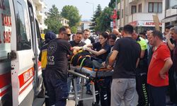 Yayaya çarpıp kaçtı, kadın sürücü peşine düştü