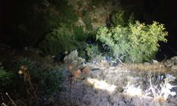 Susurluk’ta şarampole yuvarlanan araçta 2 kişi yaralandı