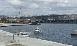 Haliç Metro Köprüsünden denize atlayan adamın cansız bedeni çıkarıldı