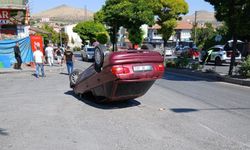 Otomobil takla attı: 1 yaralı