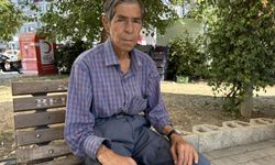 Merhum abisi Neşet Ertaş'la turnelerdeydi, şimdi sokaklarda
