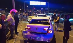Araçlara çarpan sürücü olay yerinden kaçtı