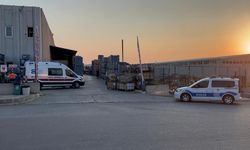 Eskişehir'de fabrika kazası: İşçi makinaya sıkışıp ağır yaralandı