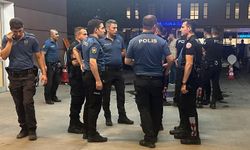 Hastanede bahçesinde bıçaklı kavga: 1’i ağır 2 yaralı