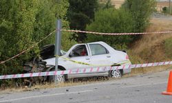 Hafriyat kamyonuyla çarpışan otomobildeki 15 yaşındaki çocuk öldü, babası ağır yaralandı