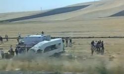 Malazgirt yolunda kaza: 1'i ağır 10 kişi yaralandı