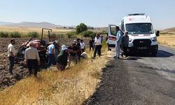 Devrilen traktörün altında kalan genç hayatını kaybetti