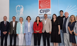 İzmir Milletvekili Sevda Erdan Kılıç Eskişehir’de konuştu: “İktidarın karanlığı CHP’nin aydınlığına kavuşacak”