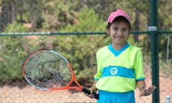 Tenis kortları cıvıl cıvıl