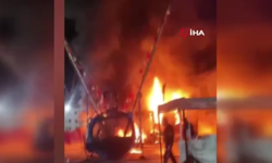 Tatil bölgesindeki lunaparkta yangın