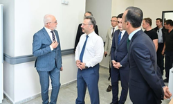 Vali Aksoy, Sarıcakaya'da sağlık tesislerini ziyaret etti